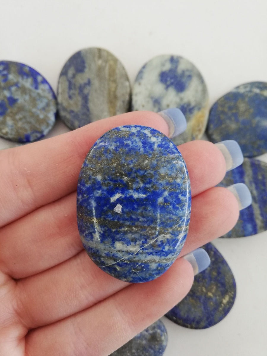 Lapis Lazuli - Small Palm Stone (IN) Lapis Lazuli - Small Palm Stone (IN)